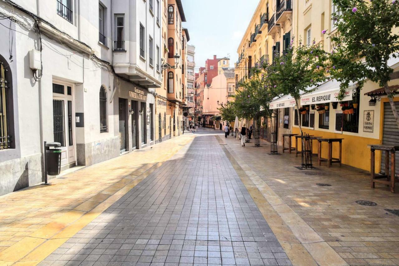 Lyrioshomes Malaga La Merced Centro Exterior foto